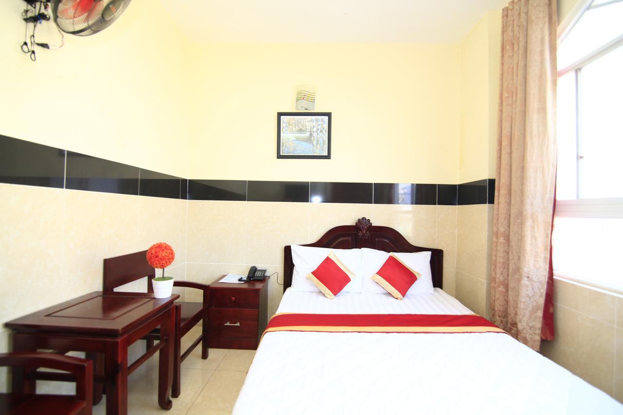 Truong Giang Hotel Хошимин Экстерьер фото